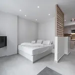 Nexia, Nilie Hospitality Mgmt * Szaloniki