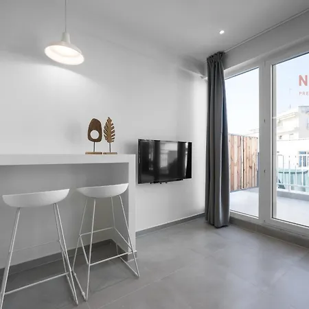 Nexia, Nilie Hospitality Mgmt * Soluň