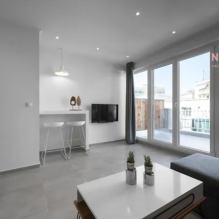 Nexia, Nilie Hospitality Mgmt Apartmán Soluň